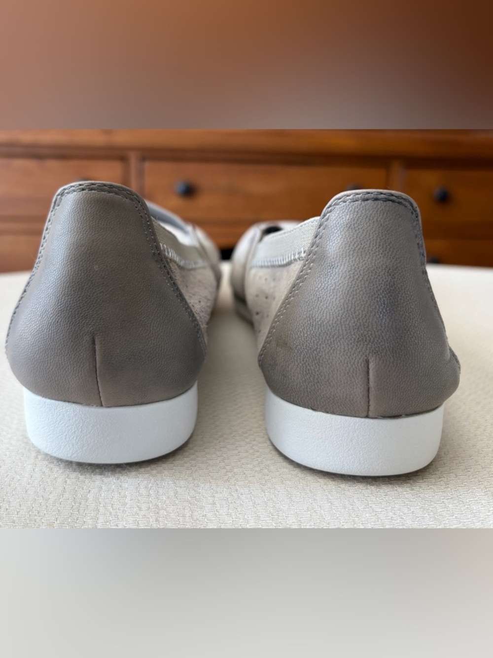 GH Bass Perforated Suede Mary Jane Flats Sz 7 Minimalist Normcore Neutral EUC - Picture 3 of 5